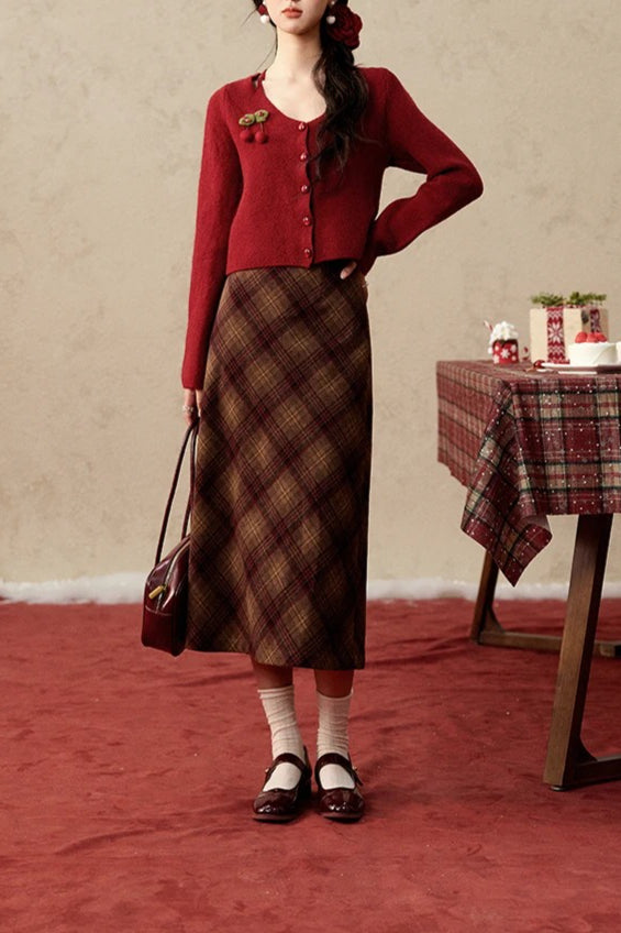 Short Knit Cherry Detail Cardigan